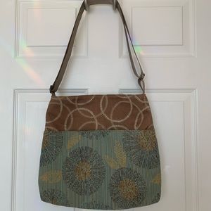 Maruca:  Large-size cross-body tote bag
